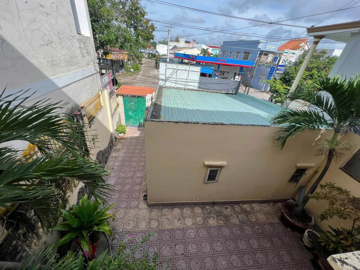 Bán nhà mặt tiền kinh doanh đường Nguyễn Hội, 214m2, giá 9,5 tỷ, Phan Thiết - Ảnh thu nhỏ 3