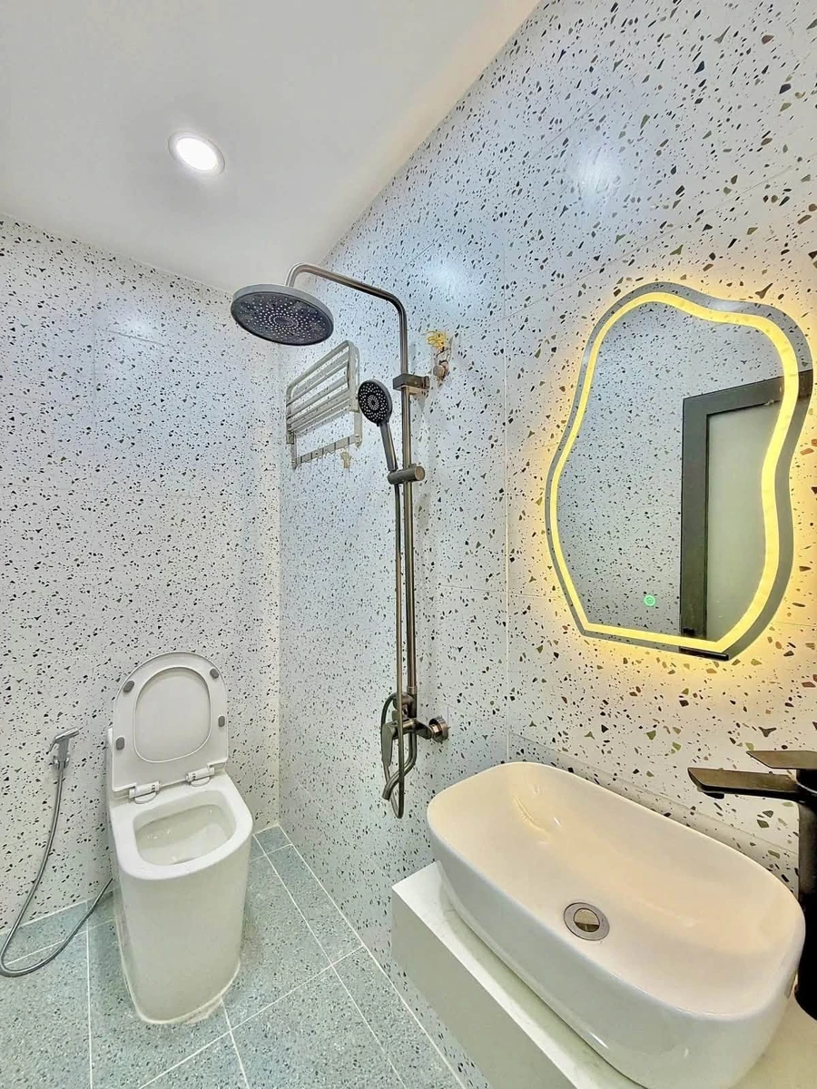 Bán nhà 1 trệt 1 lầu 75m2, 3PN 2WC, hẻm 6m gần Phan Văn Trị, tặng full nội thất - Ảnh thu nhỏ 2