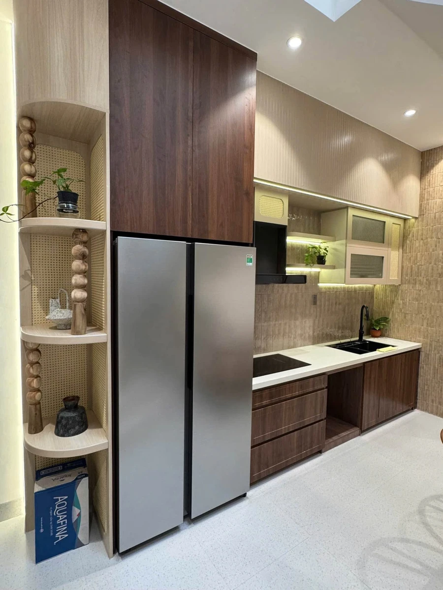 Bán nhà full nội thất 4x18,95m đường Trịnh Công Sơn, khu đô thị Trung Nguyên, giá 5,95 tỷ - Ảnh thu nhỏ 4