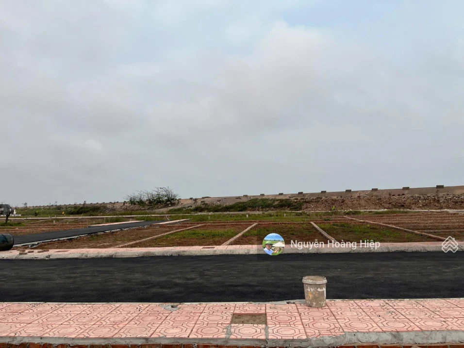 Em chính chủ gửi bán gấp đất biển Hải Xuân, Ninh Bình cạnh homestay, nhà hàng ICM chỉ 16tr/m2 - Ảnh thu nhỏ 2