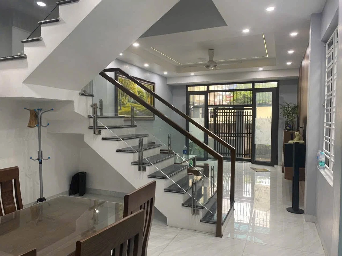 Bán nhà 4 tầng 62m² Đông Hải 1, Hải An - 3.2 tỷ - Ảnh thu nhỏ 2