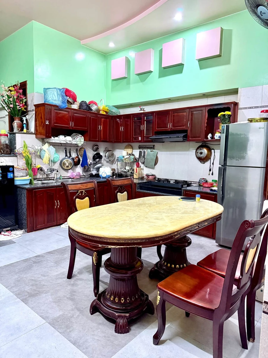 Bán nhà kinh doanh 4 tầng 230m2 trên Quang Trung - Ảnh thu nhỏ 3