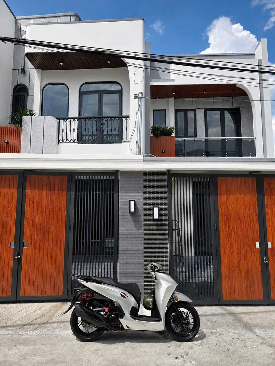 Bán nhà 1 trệt 1 lầu 80m2 sổ riêng thổ cư gần chợ Phú Thọ, Trảng Dài - Ảnh 1