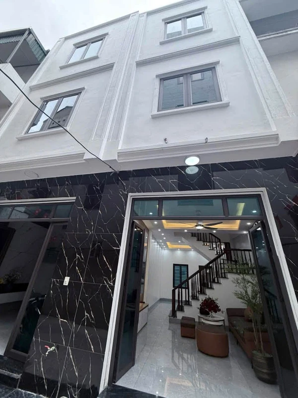 Bán nhà 1 trệt 1 lầu 3PN 75m2 đường Trương Công Định Vũng Tàu 455m2
