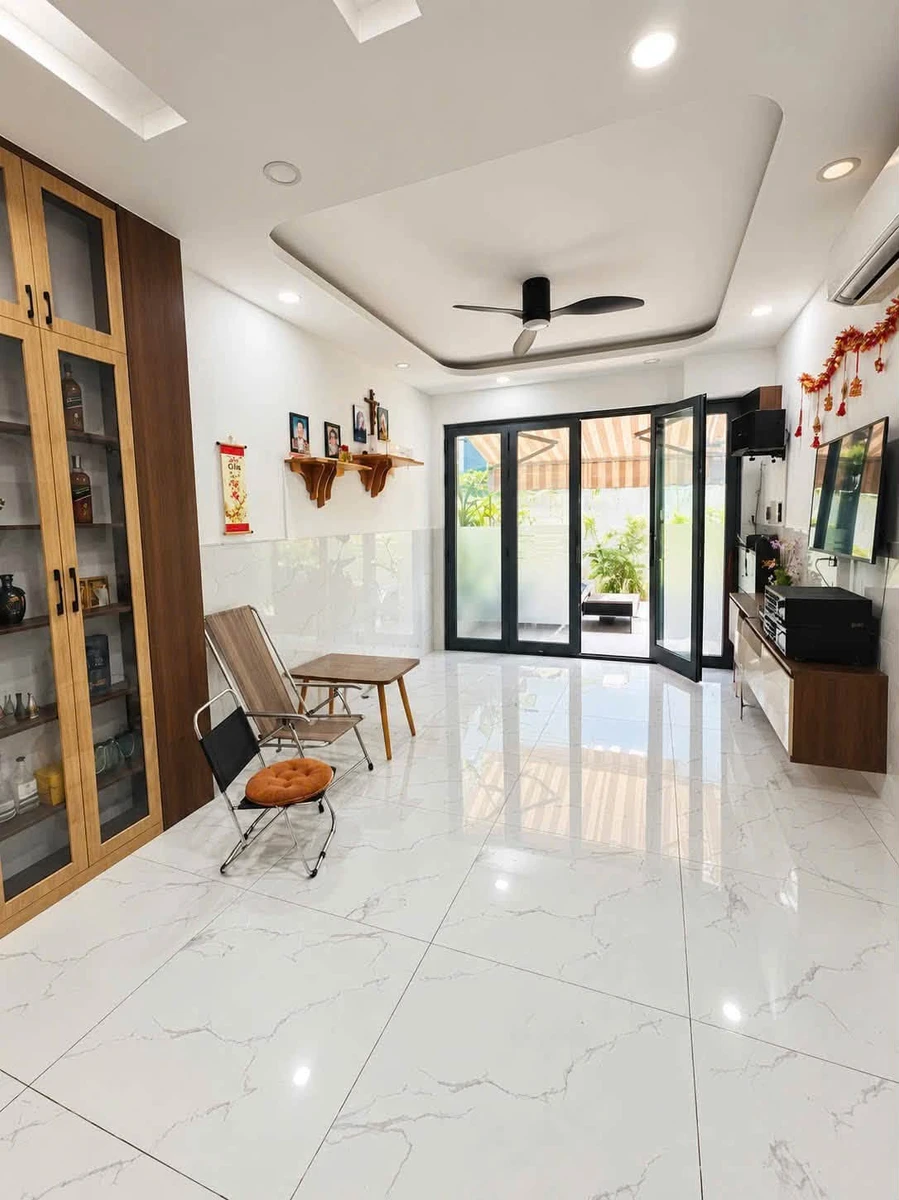 Bán nhà 5 tầng 50m² 5PN gần trường, Bình Thạnh 8.5 tỷ - Ảnh thu nhỏ 3