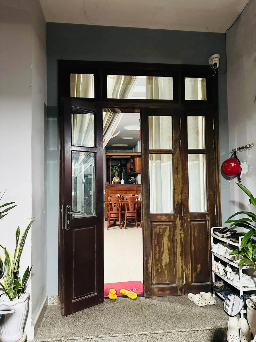 Bán nhà 3 tầng 2 mặt tiền 107m2 Phường Vỹ Dạ Huế - Ảnh 1