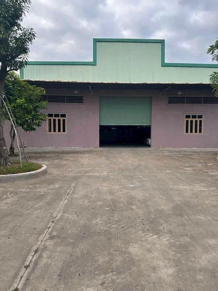 Bán nhà xưởng 1.879m² Thạnh Đức Bến Lức 22 tỷ - Ảnh 1