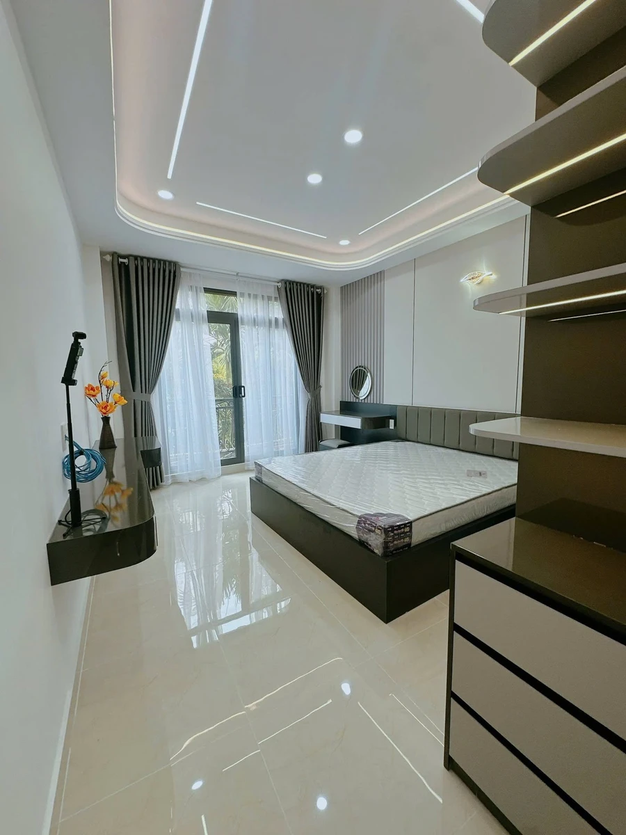 Bán nhà mới 4PN 5WC full nội thất đường Hồ Xuân Hương, Phường 14, Bình Thạnh - Ảnh thu nhỏ 2