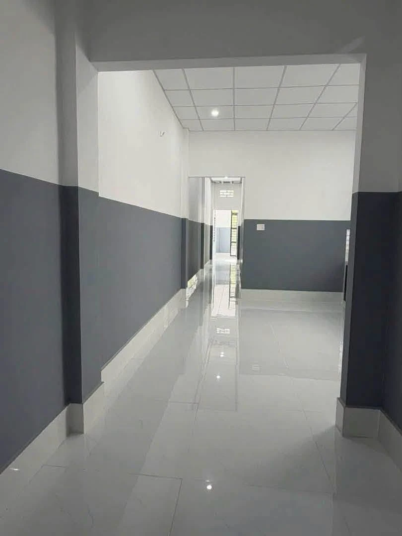 Bán nhà Tây Ninh 2 phòng ngủ 50m2 giá 7 tỷ - Ảnh thu nhỏ 4