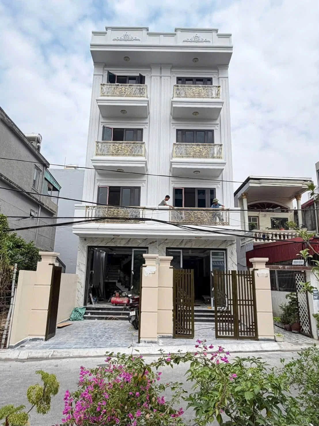 Bán nhà 4 tầng sân cổng 68m² Lê Hồng Phong, Hải Phòng 6,5 tỷ - Ảnh 1