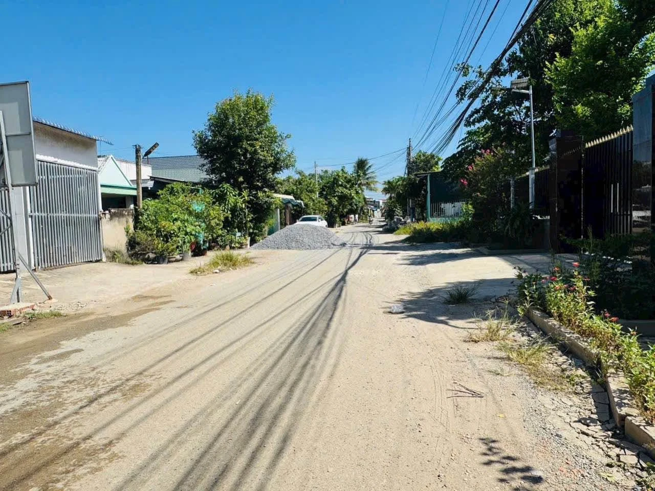 Bán đất thổ cư 10x40 (400m2) đường Nguyễn Văn Dương, Thị Trấn Đức Hòa, Long An giá 5,2 tỷ - Ảnh 1