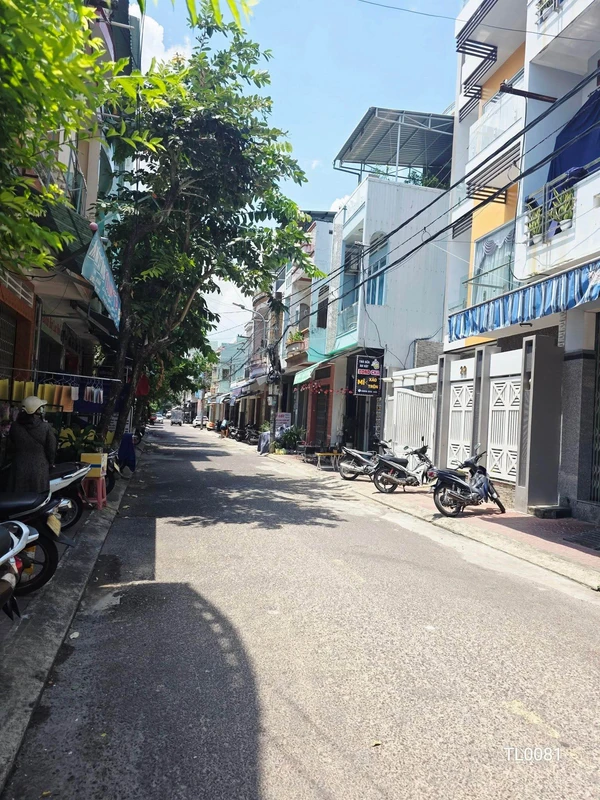 Bán nhà mặt tiền 2 tầng 72,3m² Trần Phú Quy Nhơn 5 tỷ