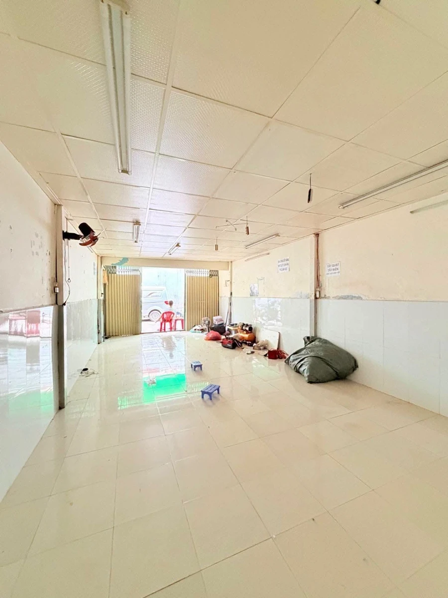 Bán nhà đường Hồng Lạc 87m2 nở hậu, ô tô vào nhà, Tân Bình, giá 7 tỷ - Ảnh thu nhỏ 2