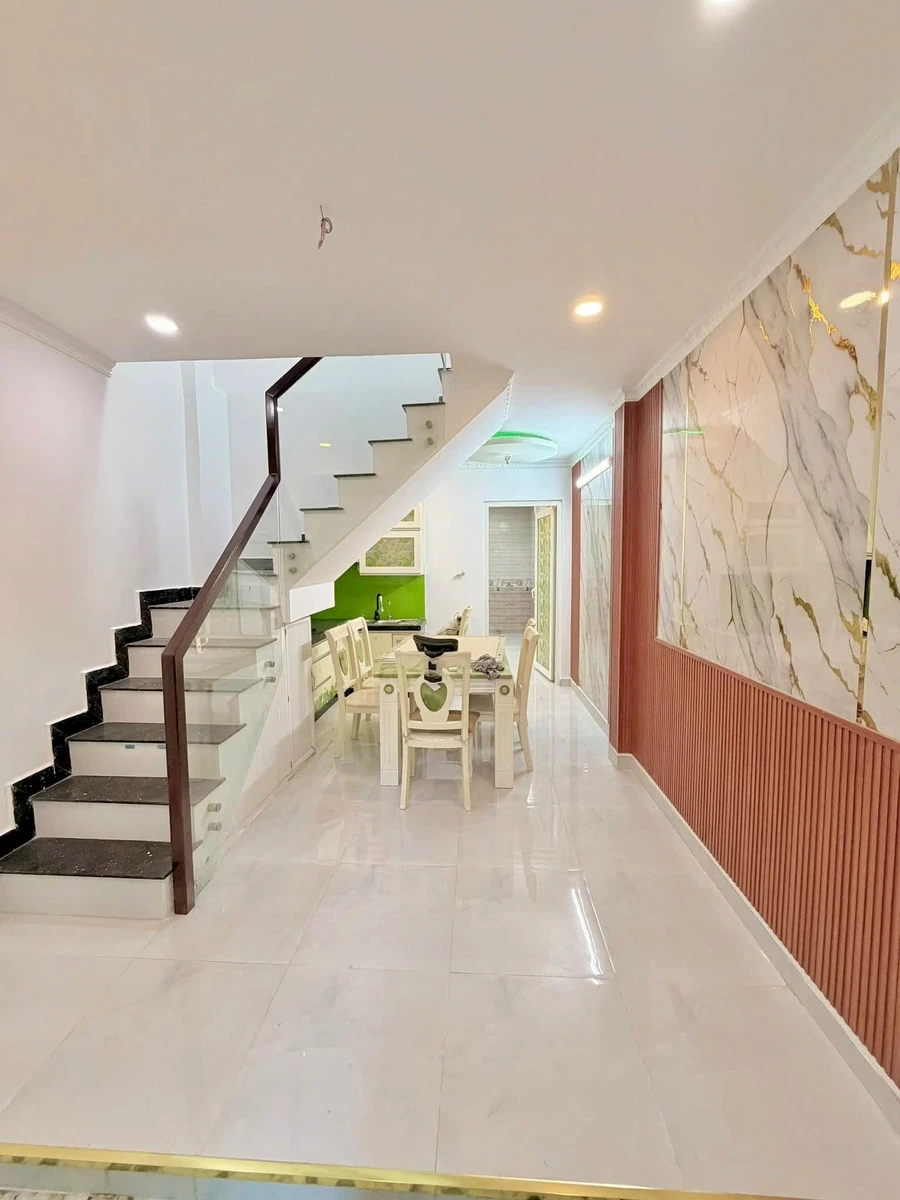 Bán nhà 3 phòng ngủ 40m² Quận 4 giá 4.59 tỷ - Ảnh thu nhỏ 2