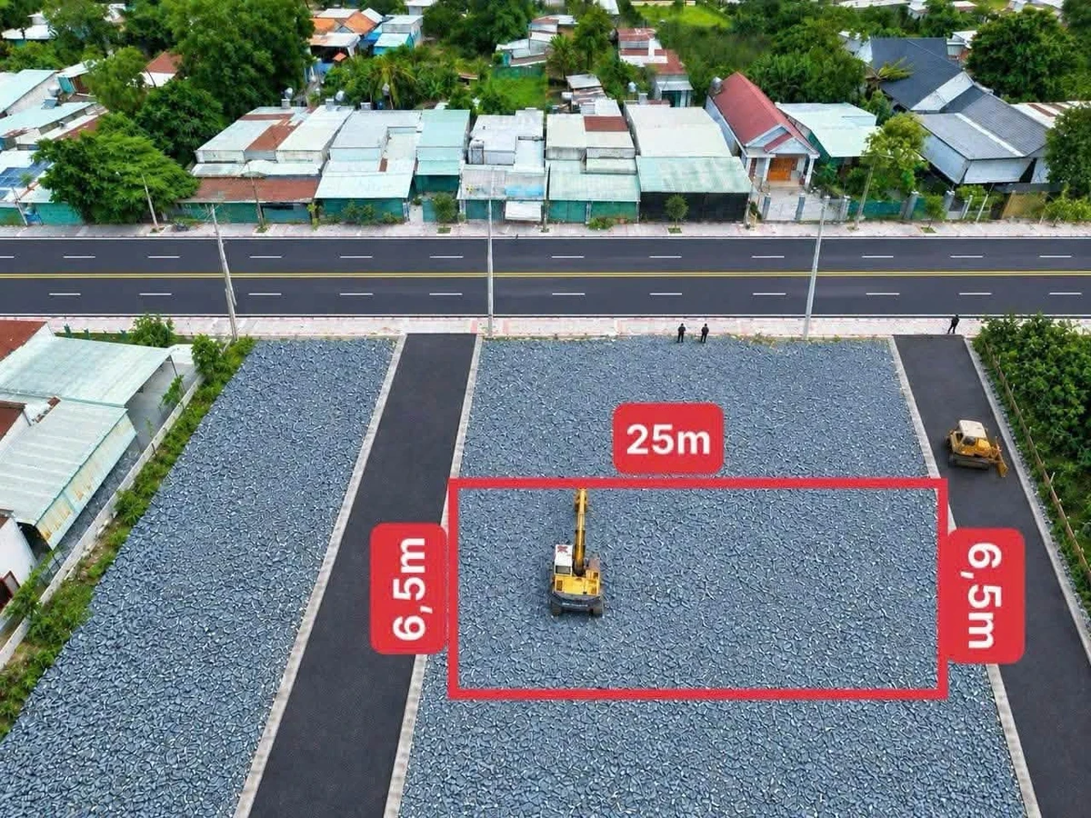 Bán đất 2 mặt tiền Hương Lộ 15, 162,5m², sổ hồng riêng - Ảnh thu nhỏ 2