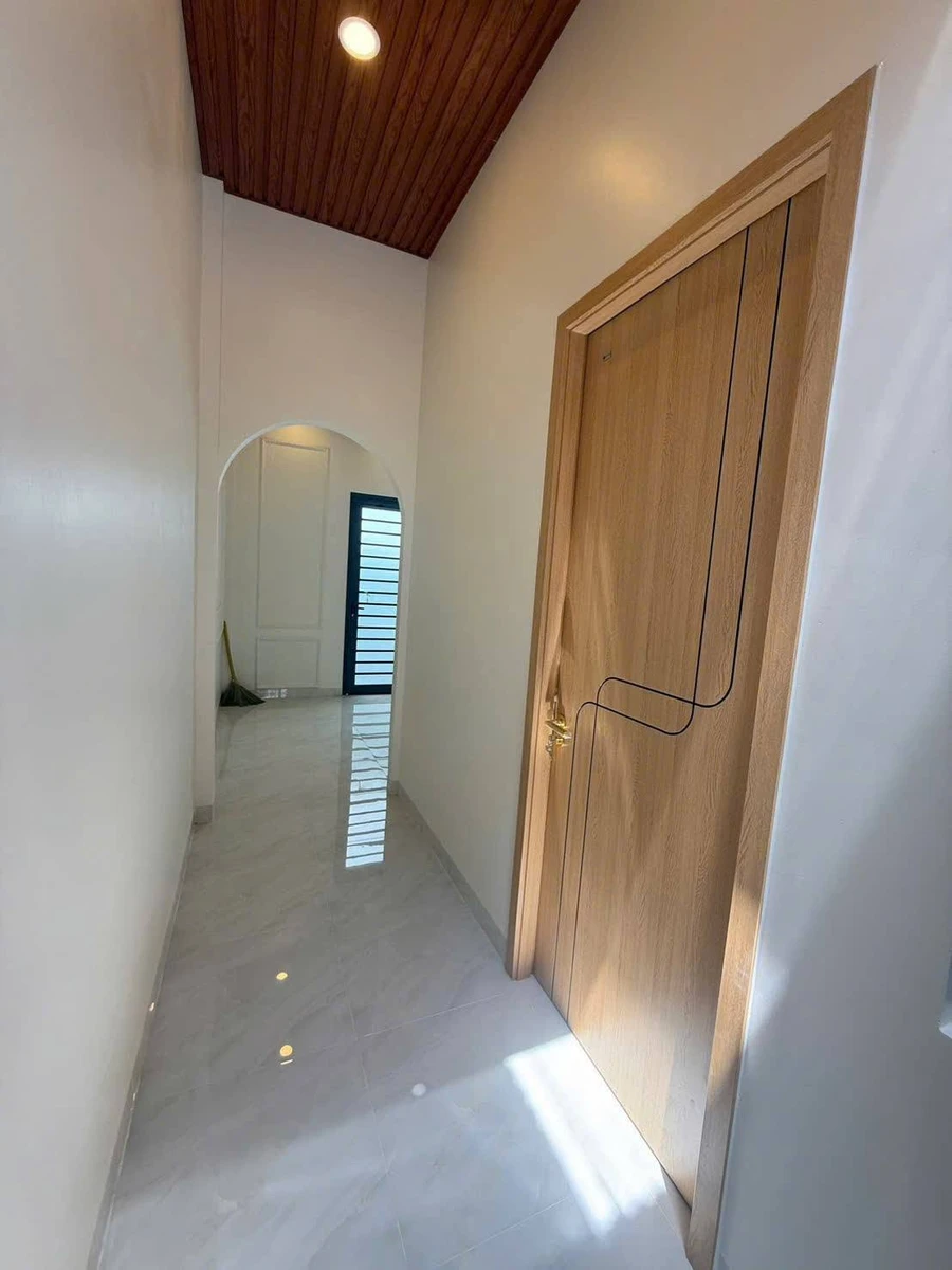 Bán nhà mới Phú Tân 100m2 2PN nội thất đầy đủ 1 tỷ 650 - Ảnh thu nhỏ 4