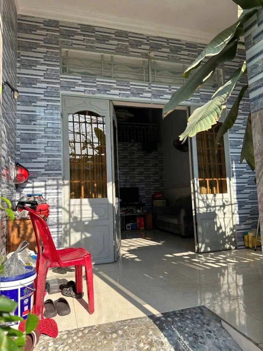 Bán nhà phố Phú Hòa Bình Dương 62m2 2 PN 2.1 tỷ - Ảnh thu nhỏ 3
