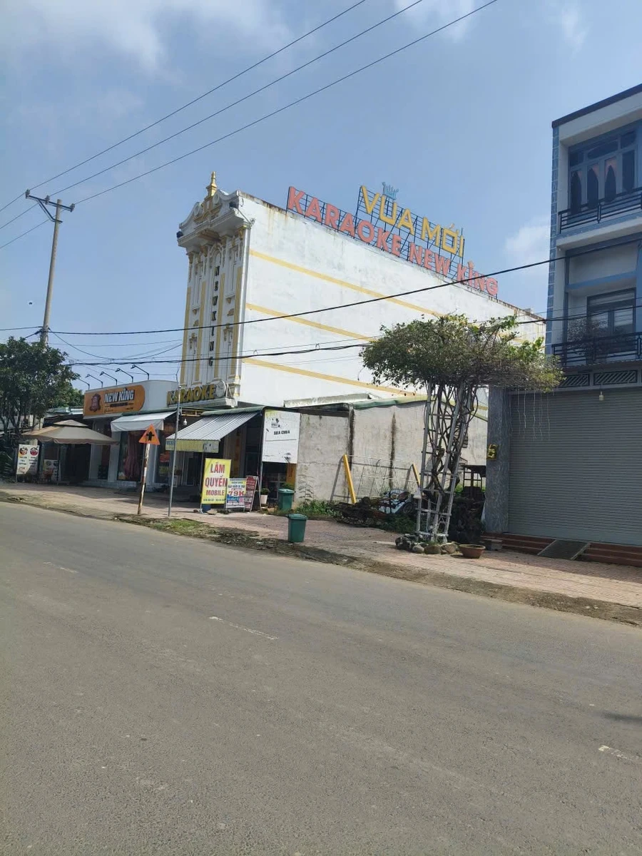 Bán lô đất thổ cư 5x18m mặt tiền đường Âu Cơ, Ea Súp, Đắk Lắk giá 1,9 tỷ - Ảnh thu nhỏ 2