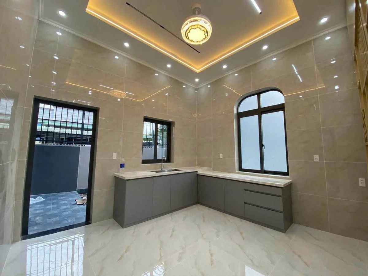Bán nhà góc 3 mặt tiền 140m² Long Điền 2,2 tỷ - Ảnh thu nhỏ 2