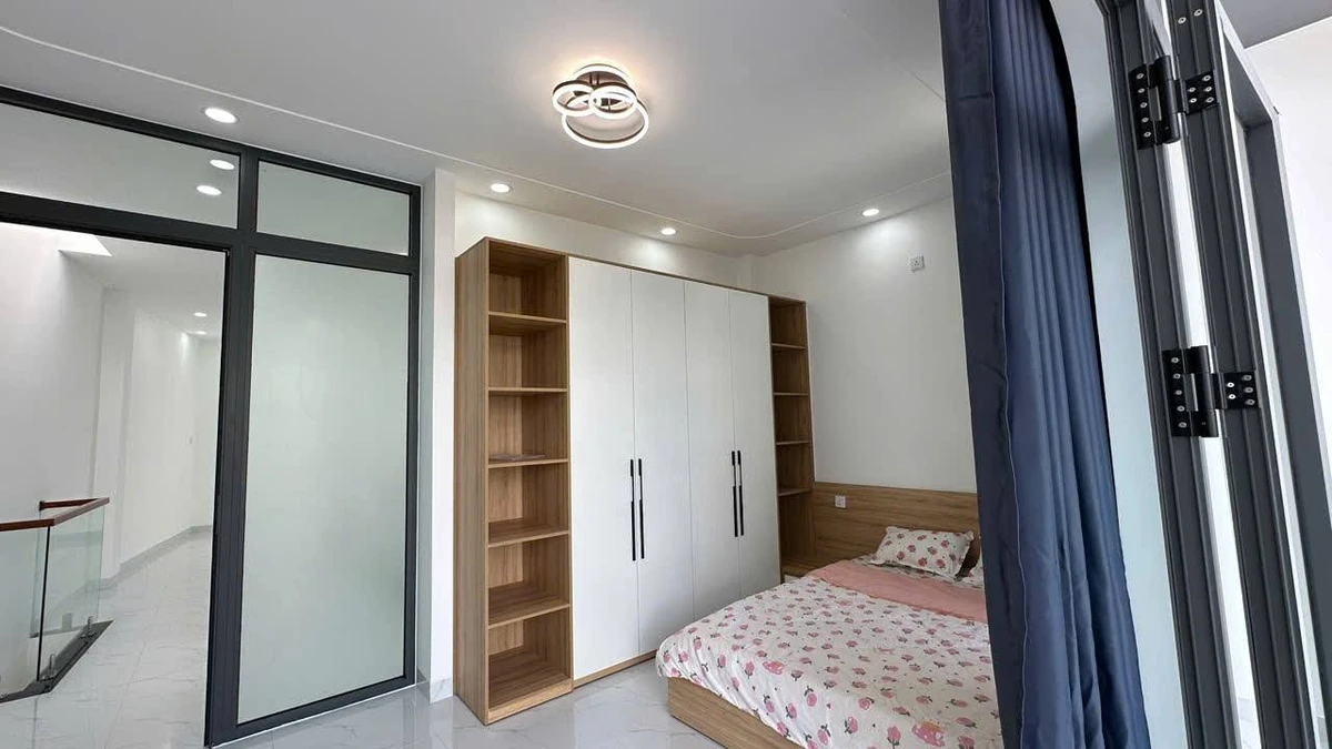 Bán nhà phố 4 tầng 73m2 Phạm Văn Đồng Nha Trang 11.5 tỷ - Ảnh thu nhỏ 5