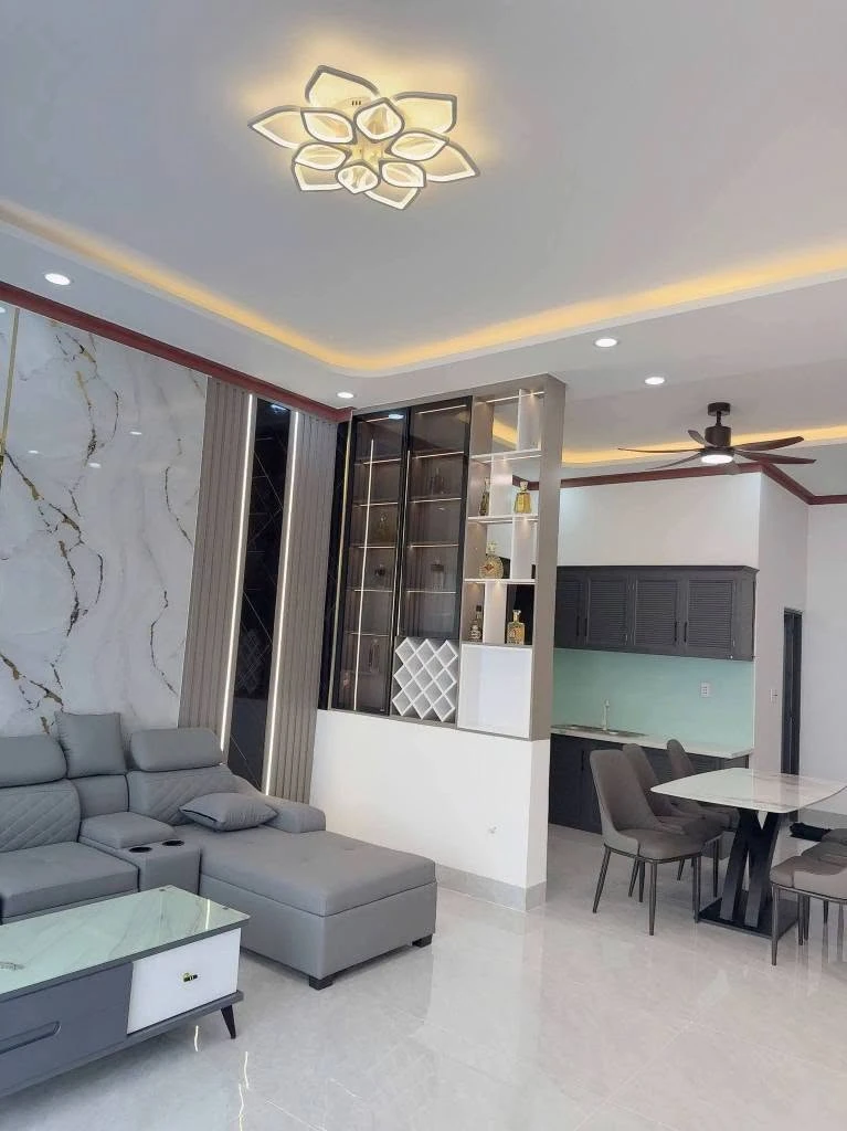 Nhà mới 150m² 3 phòng ngủ sát chợ Gò Đen, Bến Lức - 1 tỷ 800 - Ảnh thu nhỏ 3