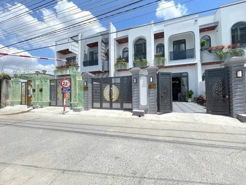Bán nhà mới 2 phòng ngủ 112.5m² Tây Ninh h826tp
