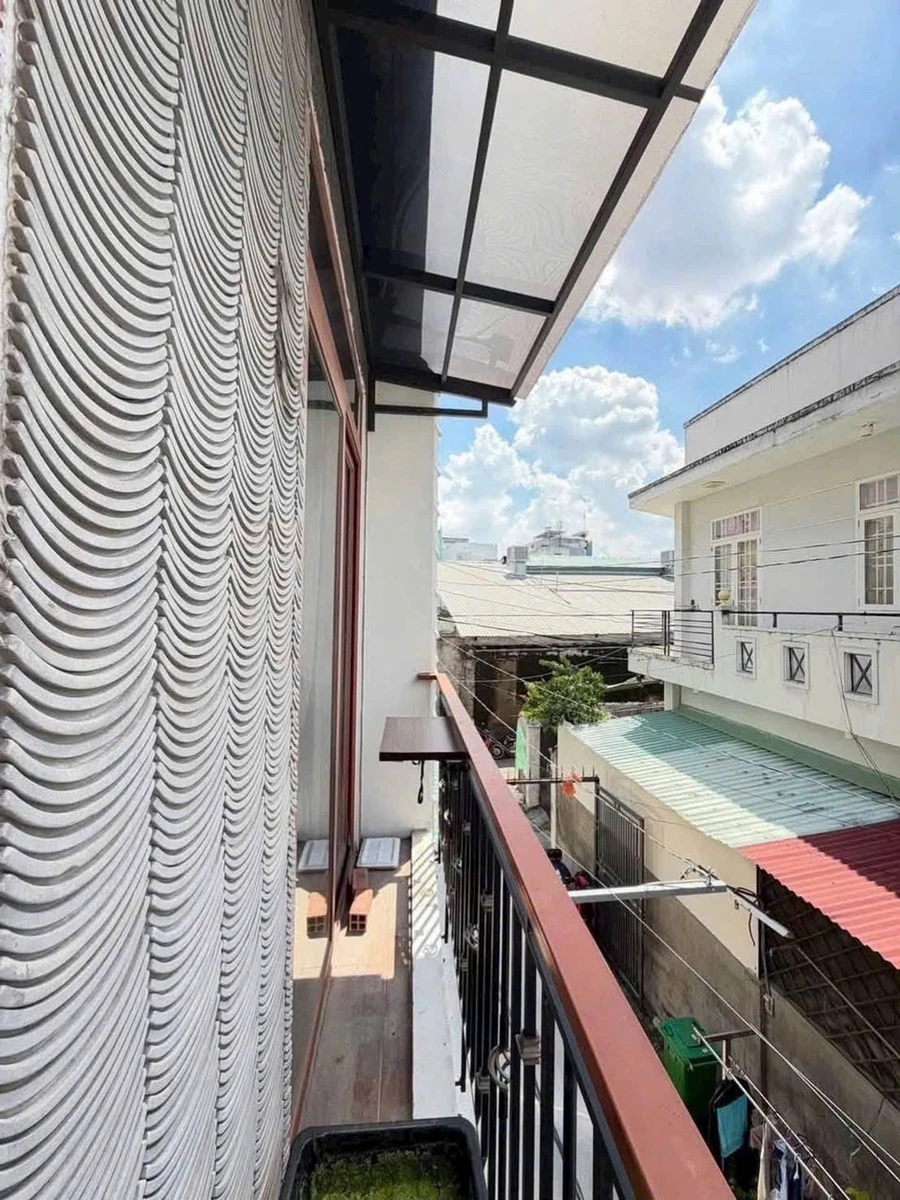 Bán nhà phố 30m² x 2 tầng sân thượng 3,78 tỷ Quận 7 - Ảnh thu nhỏ 3