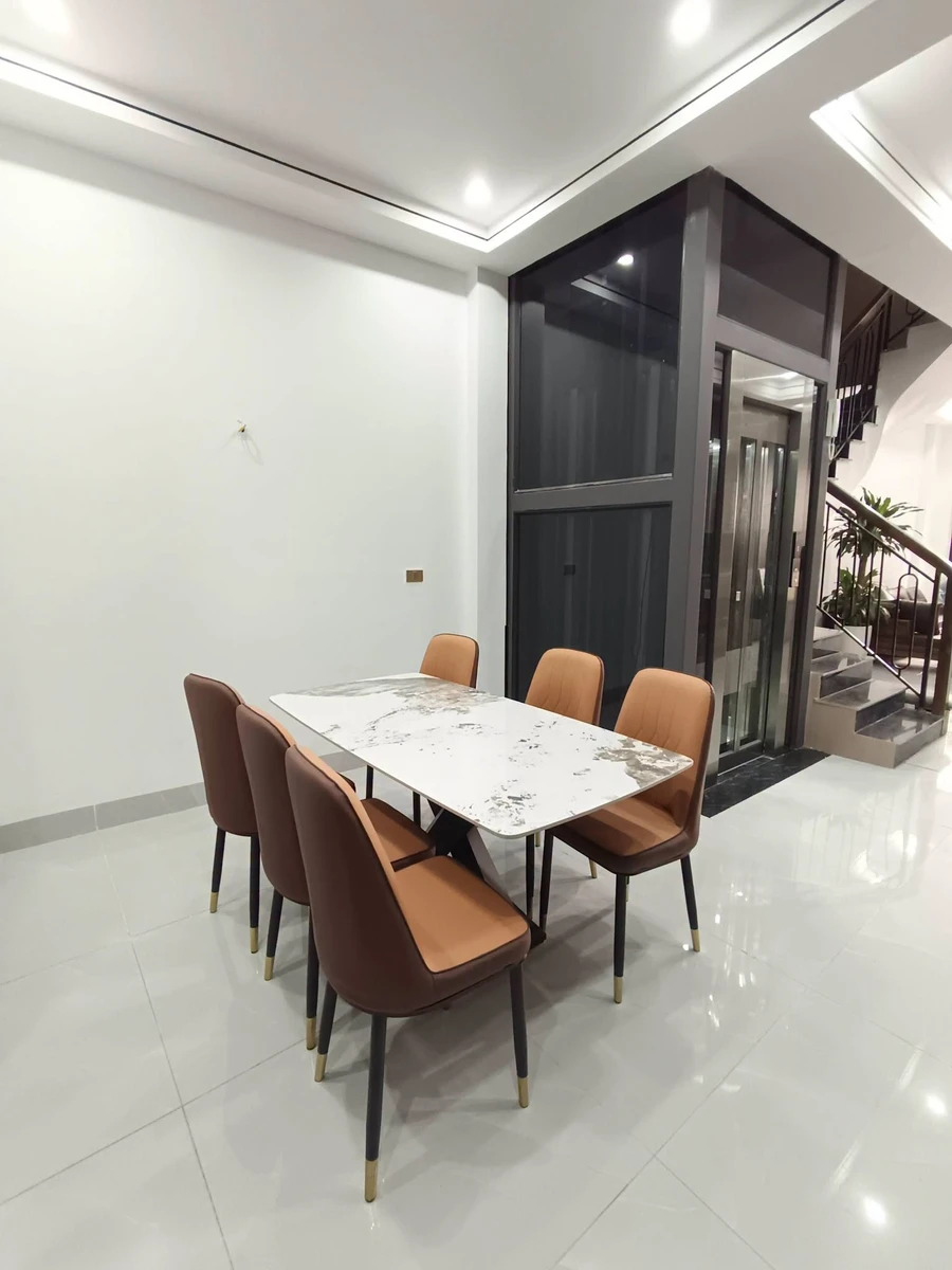 Bán nhà 5 tầng thang máy Thạch Bàn 50m2 4 phòng ngủ giá 8 tỷ - Ảnh thu nhỏ 2