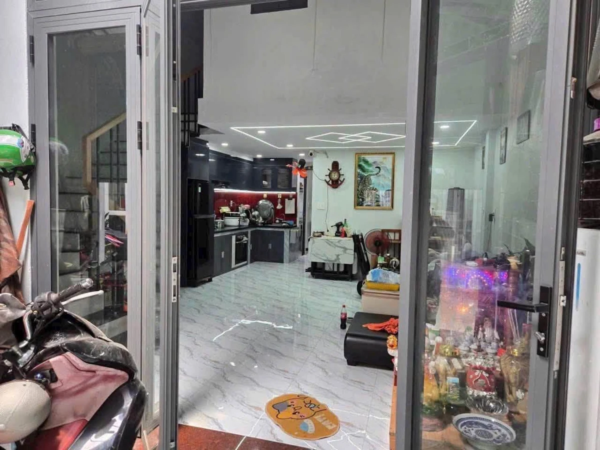Bán nhà mới xây 1 trệt 1 lửng 57m2 Phú Hoà 2,2 tỷ - Ảnh thu nhỏ 2