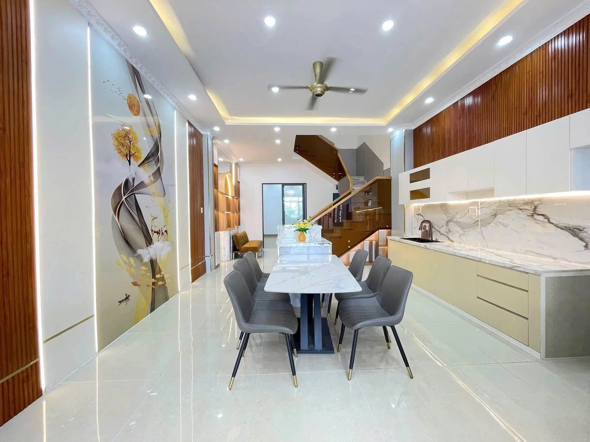Bán nhà 1 lầu 3 PN, 95 m2 giá 2 tỷ Long An - Ảnh thu nhỏ 5