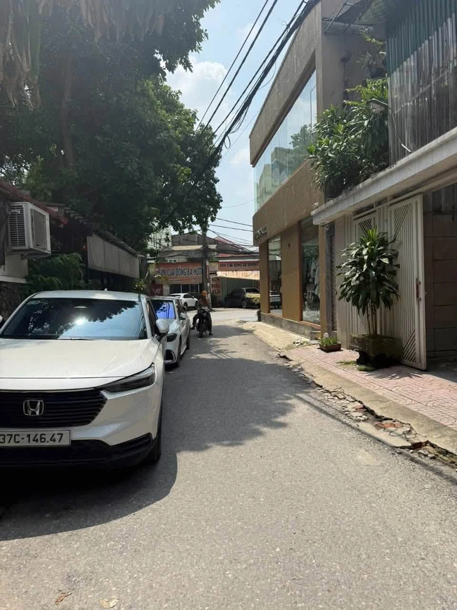 Bán nhà 2 tầng 247m2 Phan Chu Trinh, Phường Thành Vinh - Ảnh thu nhỏ 4