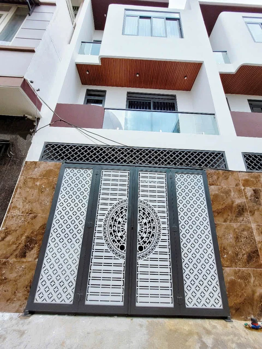 Bán nhà 3 phòng ngủ 170m² Nam Quốc Cang, Quận 1 - Ảnh 1