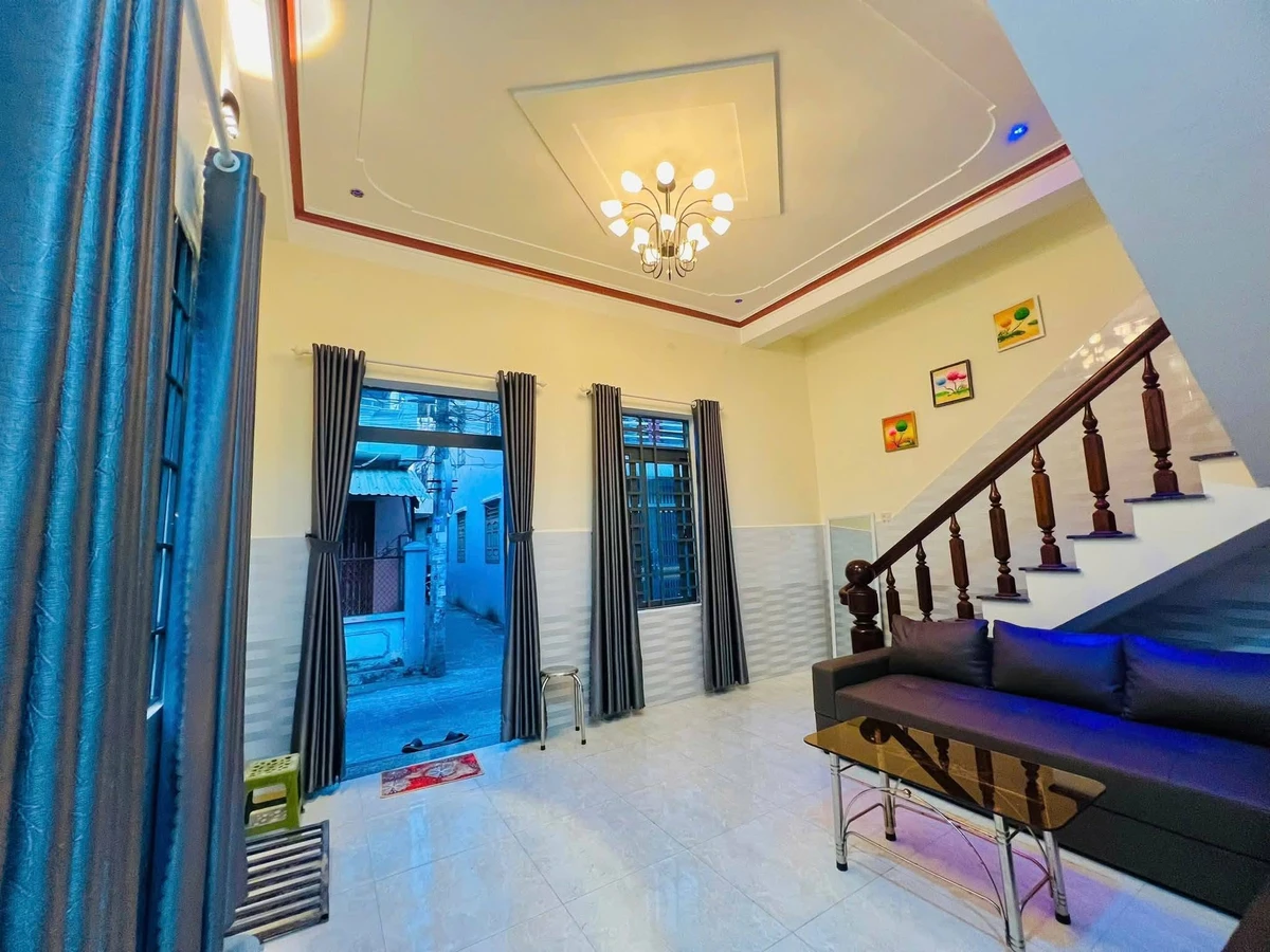 Nhà bán trung tâm Tuy Hoà 60m² 2 PN giá 2,25 tỷ - Ảnh 1