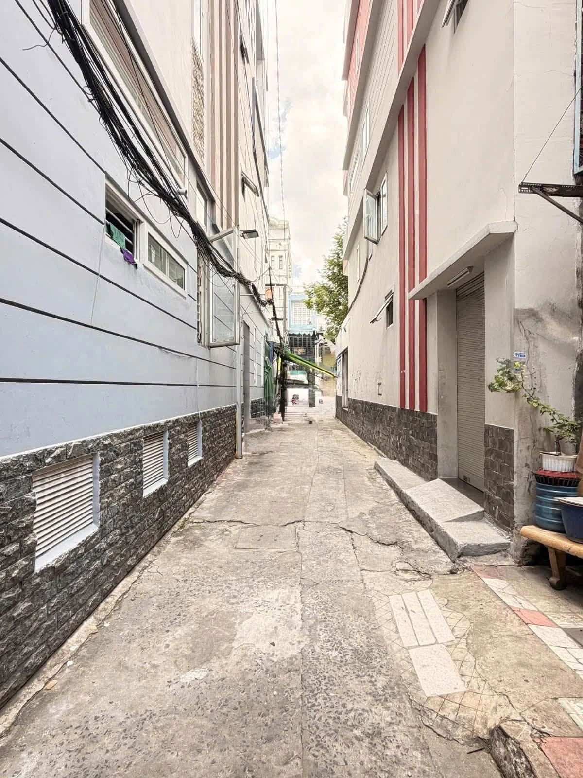 Bán nhà hẻm 2 tầng 39m² 3PN đường Âu Cơ, Quận 11 – 4,9 tỷ - Ảnh 1