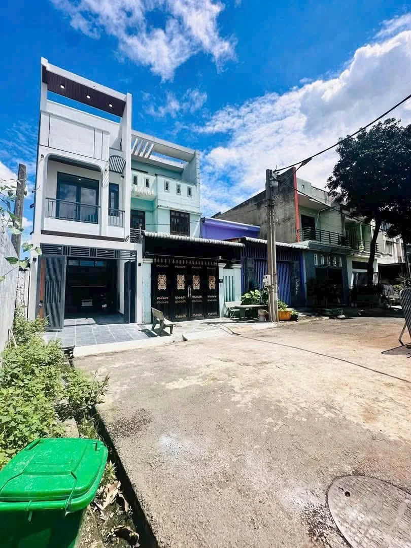 Nhà bán Phú Hòa 2 Bình Dương 4PN 83m2 giá 4,19 tỷ - Ảnh 1