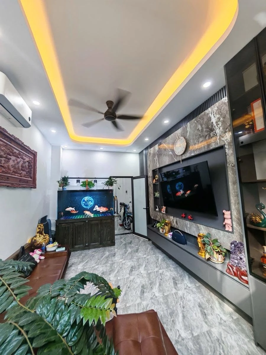 Bán nhà 5 tầng 36m2 sát phố Cầu Diễn giá 8 tỷ - Ảnh thu nhỏ 2