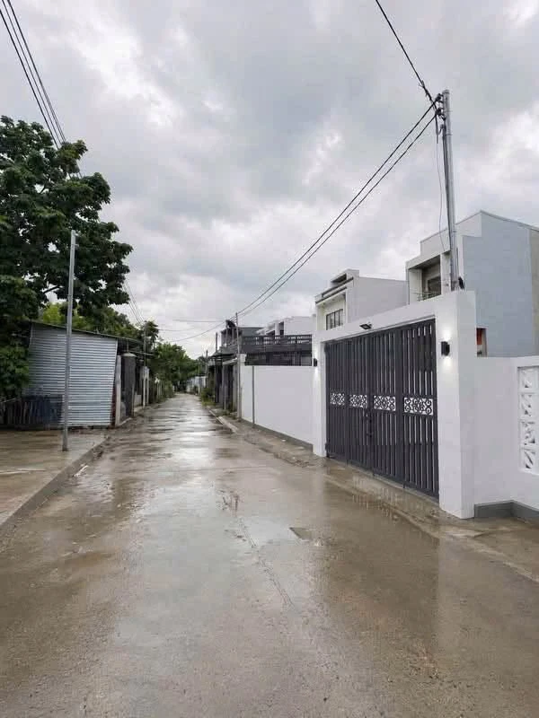 Bán nhà 2 PN, 108m², Phú An, Thủ Đức - 2.39 tỷ - Ảnh 1