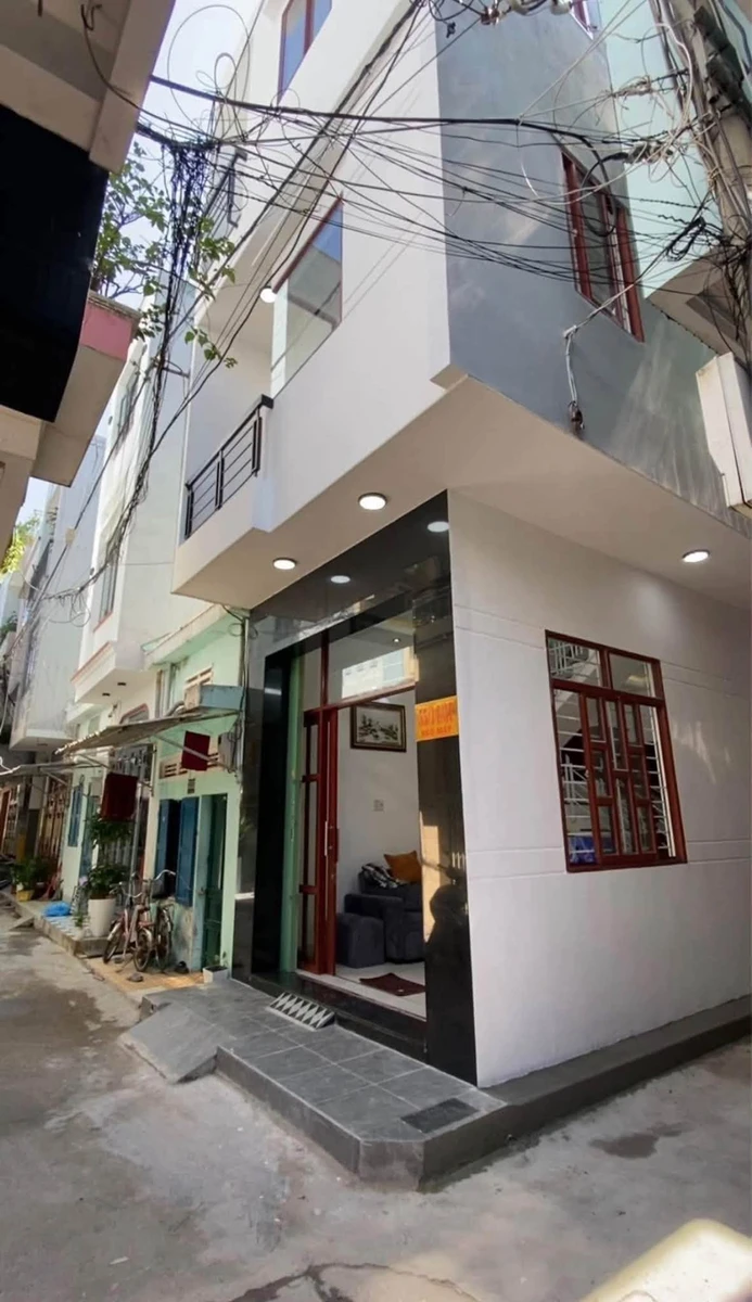 Bán nhà 3 tầng 110m2 góc 2 mặt hẻm Ngô Mây Quy Nhơn - Ảnh thu nhỏ 2