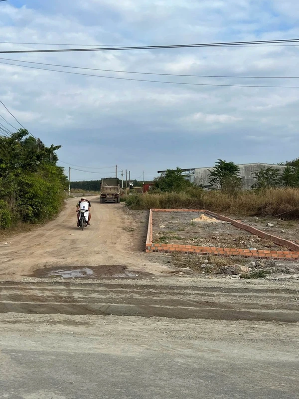 Bán đất Chơn Thành, 175m², 1 tỷ 280, 2 mặt tiền