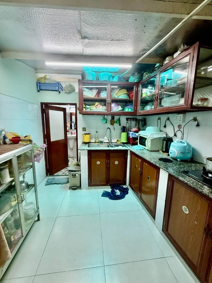 Bán nhà 2 tầng 80m2, 4 phòng ngủ, đường Lê Quang Định, Phường 7, Bình Thạnh, giá 5 tỷ - Ảnh thu nhỏ 2