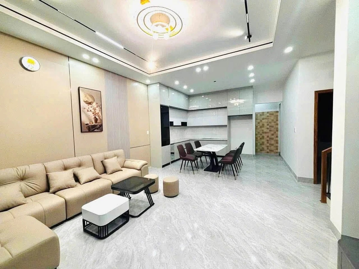 Bán nhà 100m² 3 phòng ngủ Bàu Vá chỉ 3 tỷ 3 - Ảnh thu nhỏ 3