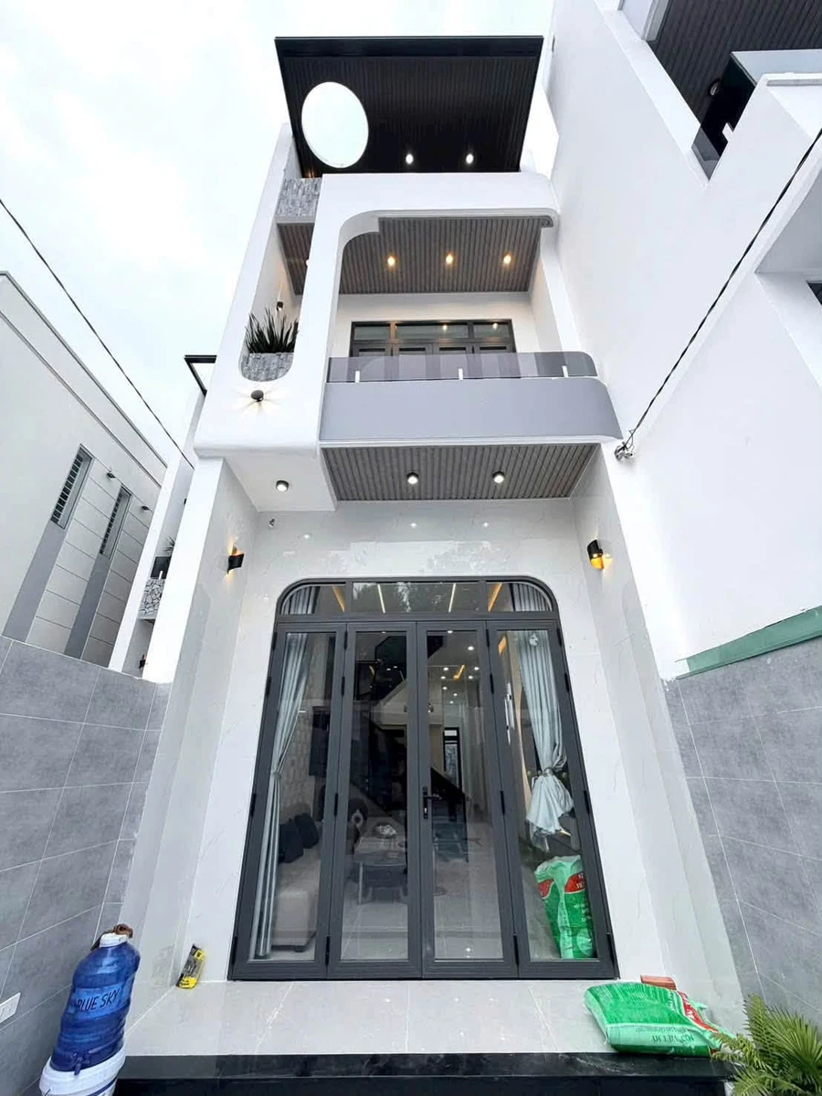 Bán nhà 1 trệt 1 lầu 4PN, 132m2 sàn gần công viên B5, Tân Phong, giá 4,15 tỷ - Ảnh thu nhỏ 4
