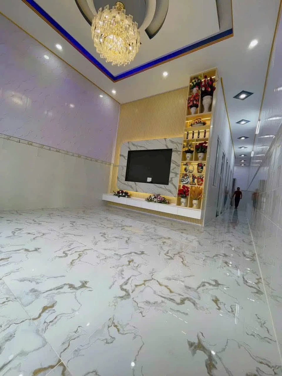 Bán nhà mặt tiền Nguyễn Chí Thanh, 3PN, 104m², 4.19 tỷ - Ảnh thu nhỏ 2