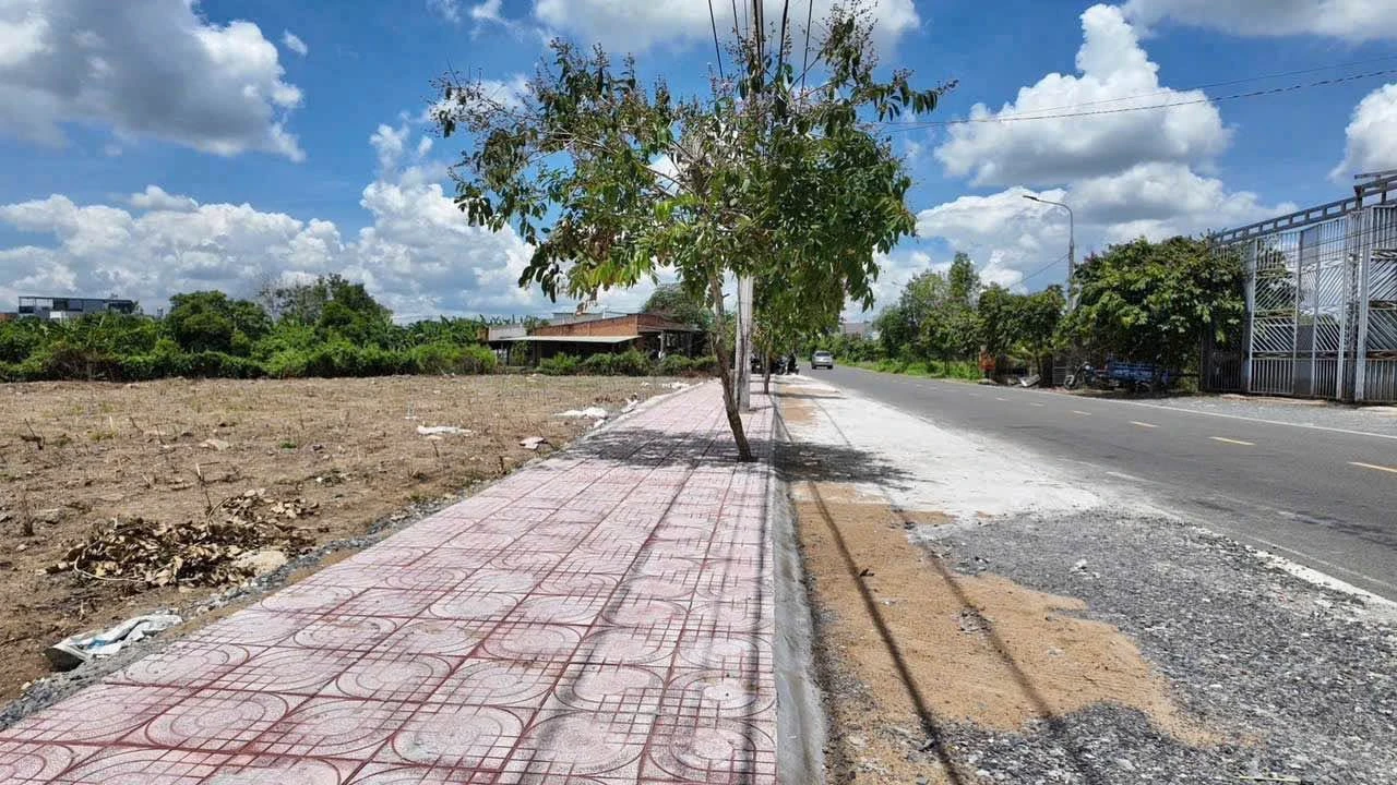 Bán đất mặt tiền Hương Lộ 7, Bình Dương, 120-180 m² - Ảnh 1