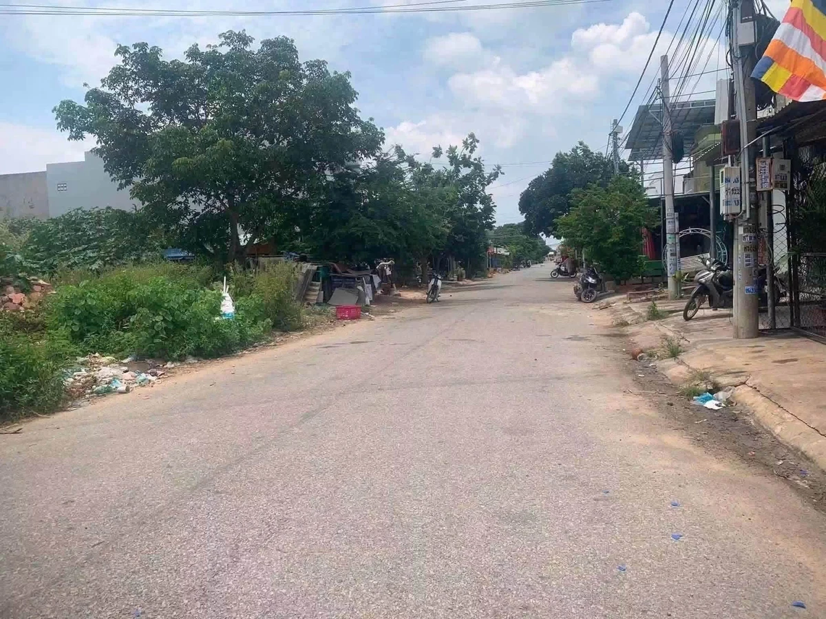 Bán nhà mặt tiền đường nhựa Trần Nguyên Hãn 80m2, KDC Văn Thánh 3, Phan Thiết - Ảnh thu nhỏ 2