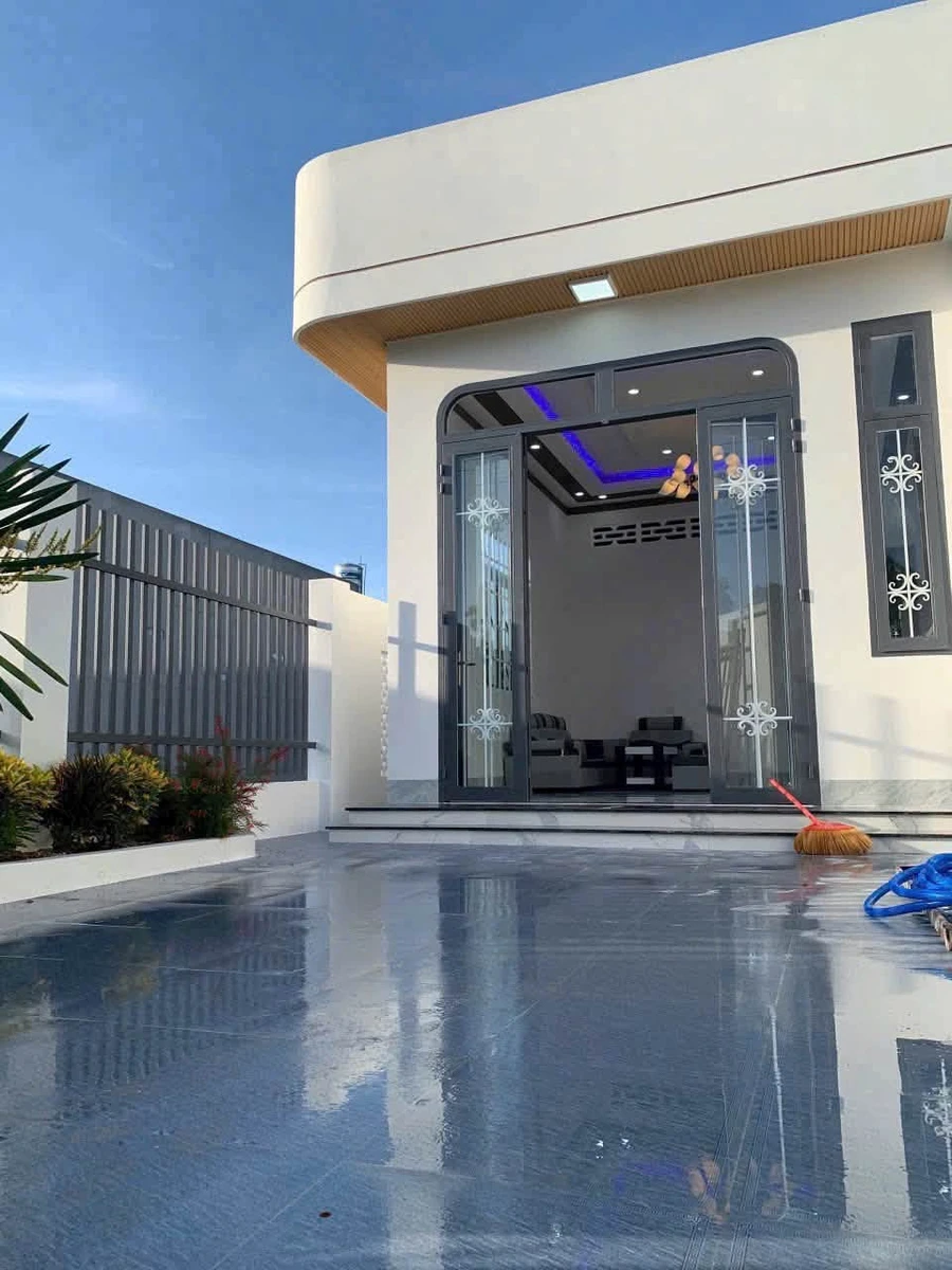 Bán nhà phố 3 phòng ngủ 140m² Nguyễn Chí Thanh, Bình Tân, 1.666 tỷ - Ảnh 1