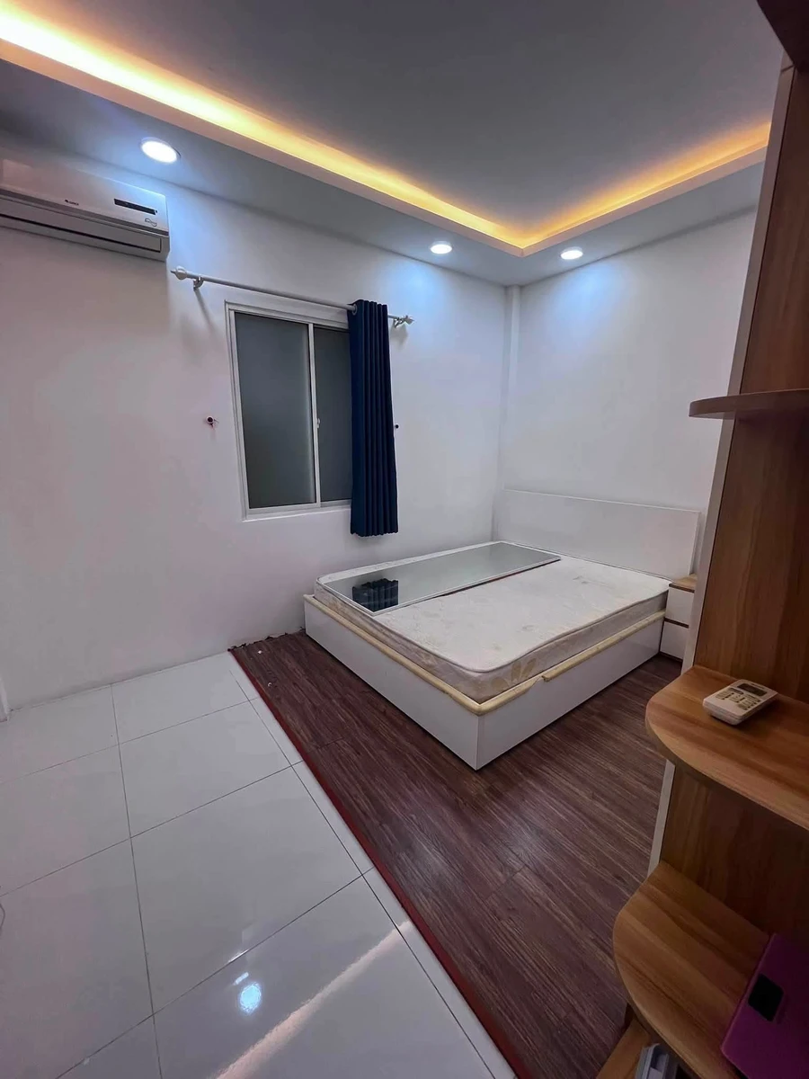 Bán nhà 3 tầng BTCT 34m2, 4 phòng ngủ gần mặt tiền Đặng Văn Ngữ, Phú Nhuận - Ảnh thu nhỏ 3