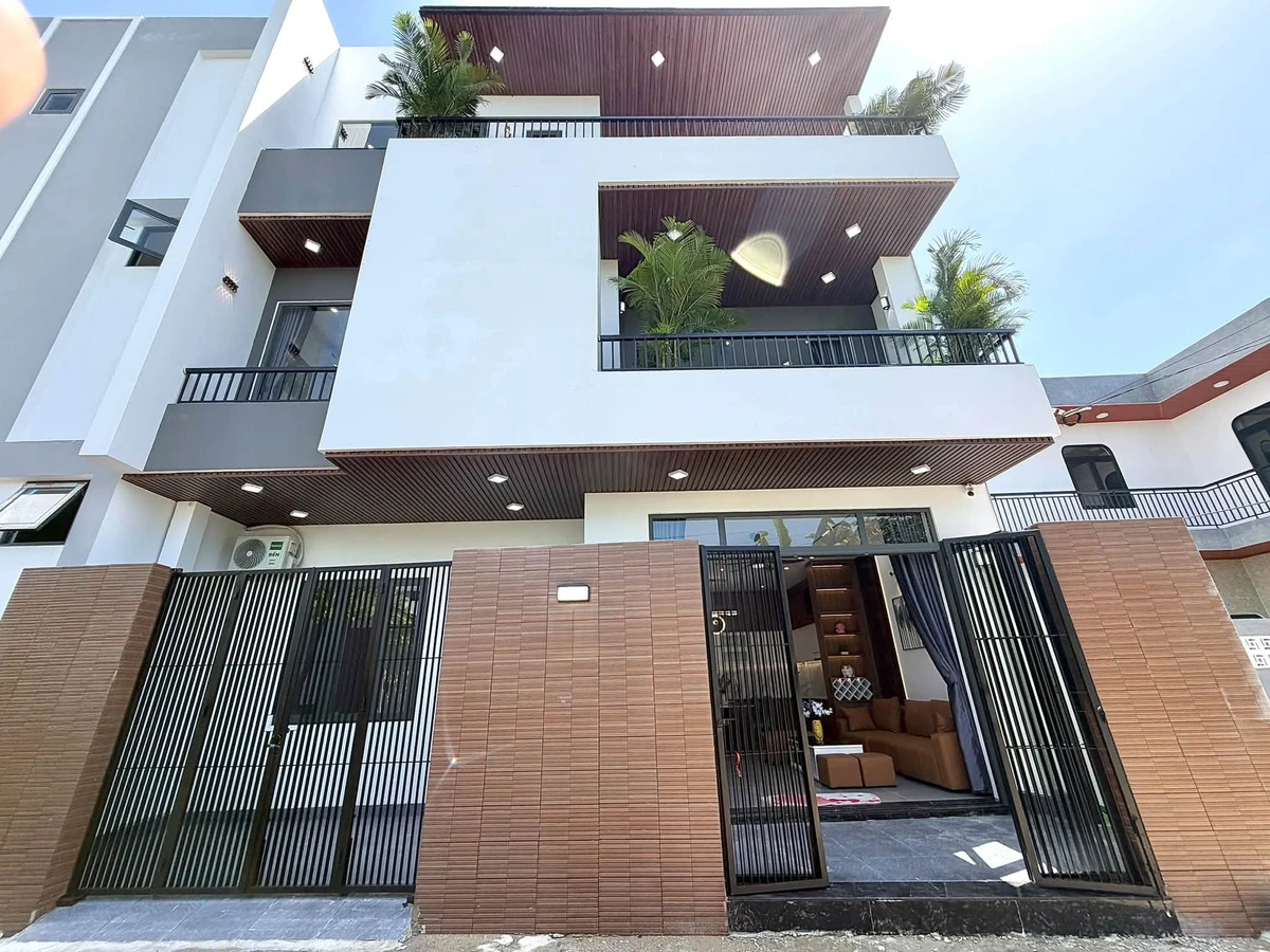 Bán nhà 3 tầng 4PN 90m² K584 Tôn Đản gần bến xe Đà Nẵng - Ảnh thu nhỏ 2