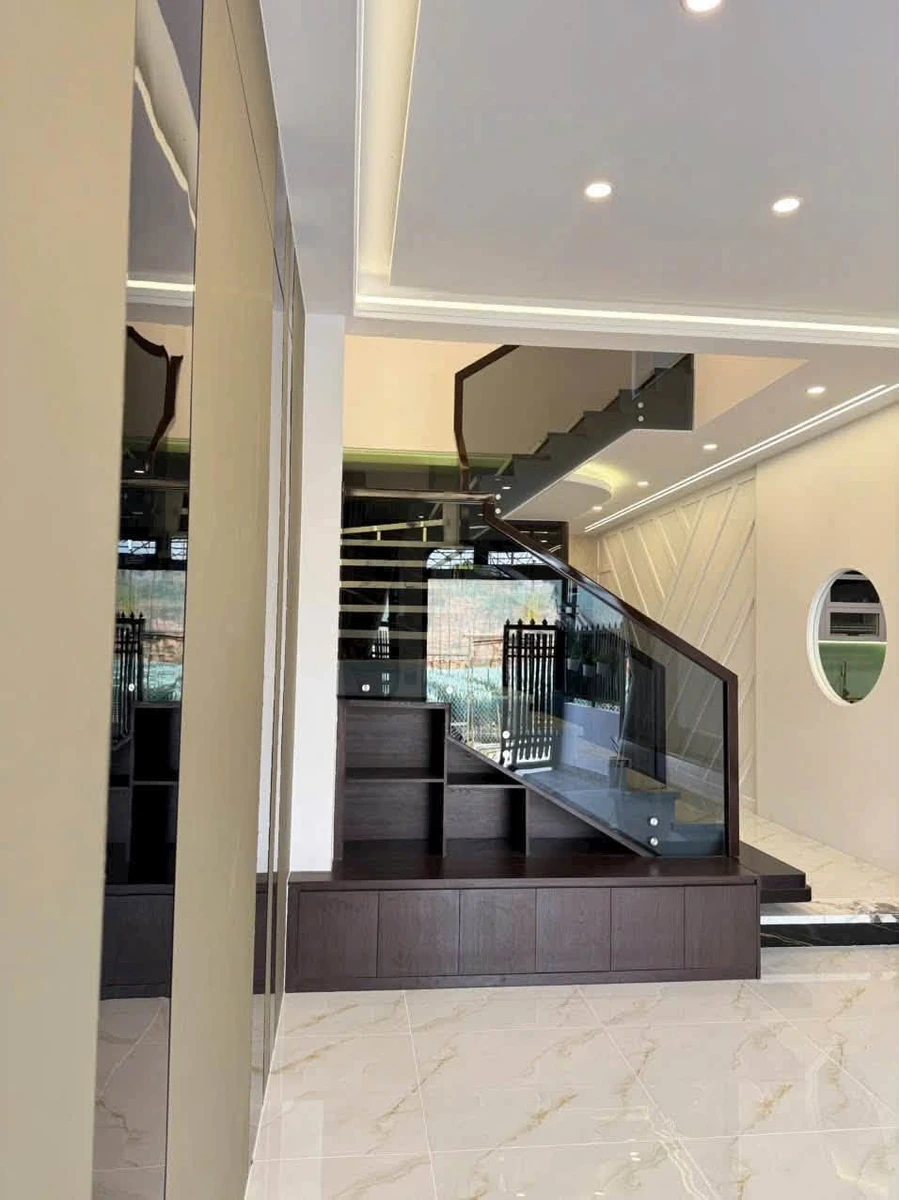 Bán nhà 3 PN 75m² đường An Sơn, Đà Lạt, 2 tỷ 750 triệu - Ảnh thu nhỏ 2