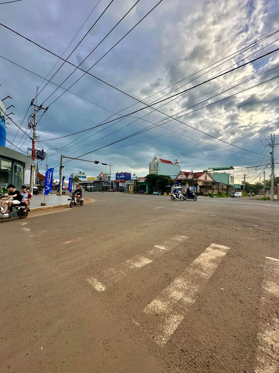 Đất mặt tiền Quốc lộ 14 Chư Sê 200m² giá 2 tỷ 830 triệu - Ảnh thu nhỏ 4